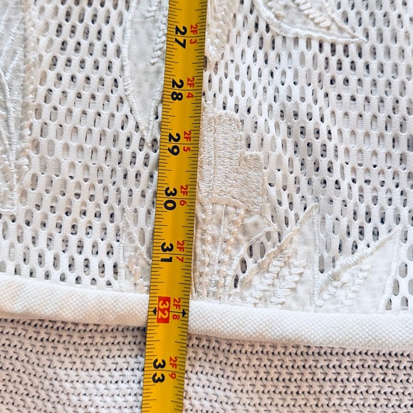 ENDLESS ROSE Cream Floral Lace Mini Dress - Picture 14 of 14